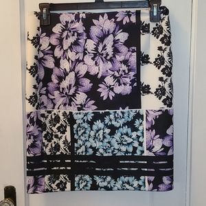White House Black Market floral skirt size 6